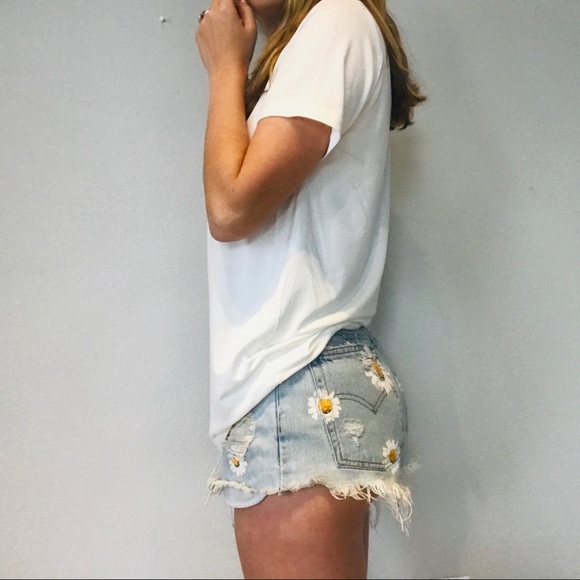 NEW Wild Flower daisy tee - Picture 6 of 7